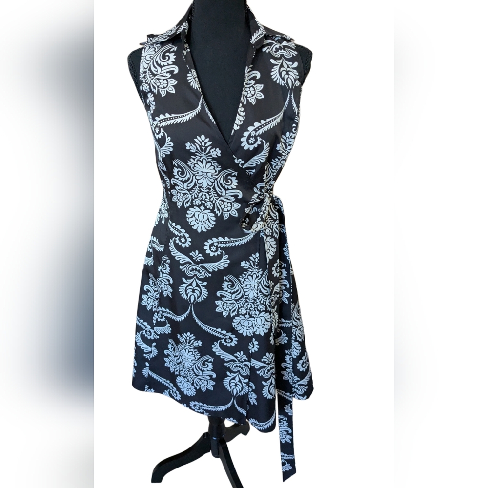Ann Taylor Wrap Print